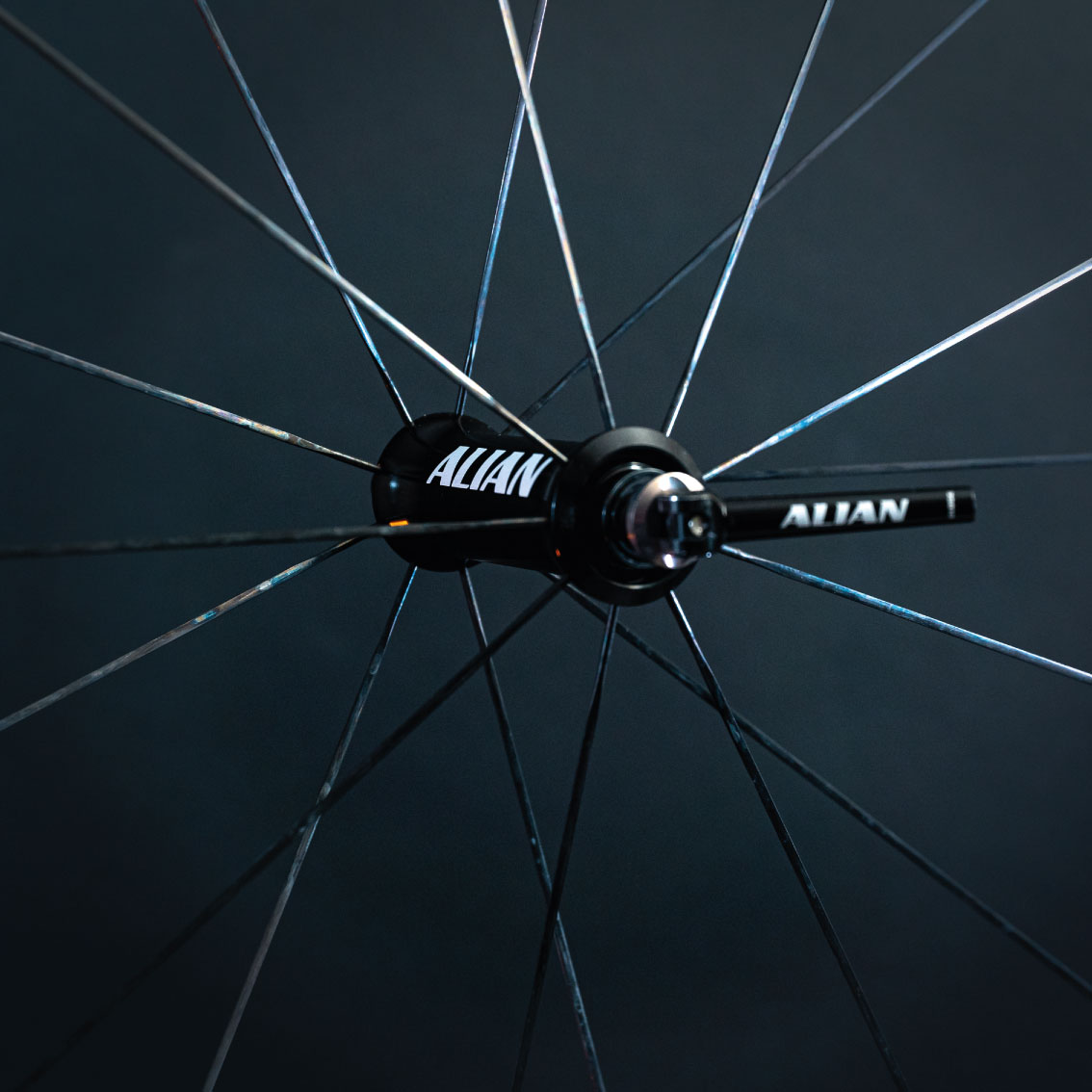 Alian pro carbon road wheel